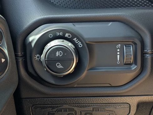 New 2026 Jeep Gladiator Rubicon AWD/4WD image 19