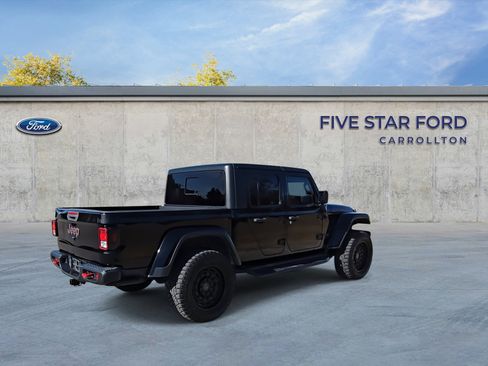 Used 2020 Jeep Gladiator Rubicon image 4