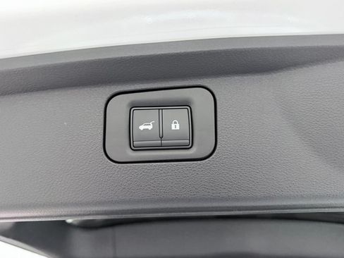 Certified 2026 INFINITI QX80 Pure RWD image 40