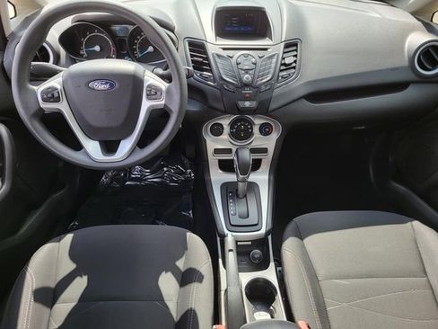 Used 2019 Ford Fiesta SE image 14