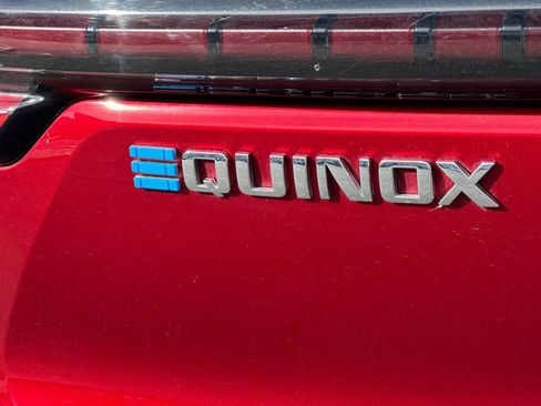 Used 2025 Chevrolet Equinox EV LT w/ Convenience Package image 49