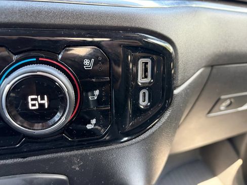 Used 2024 Chevrolet Silverado 3500 LTZ w/ LTZ Plus Package AWD/4WD image 26