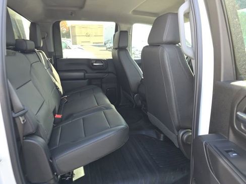 New 2024 GMC Sierra 3500 Pro w/ Convenience Package image 14