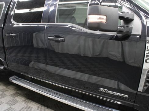 Used 2024 Ford F350 Lariat w/ FX4 Off-Road Package AWD/4WD image 42