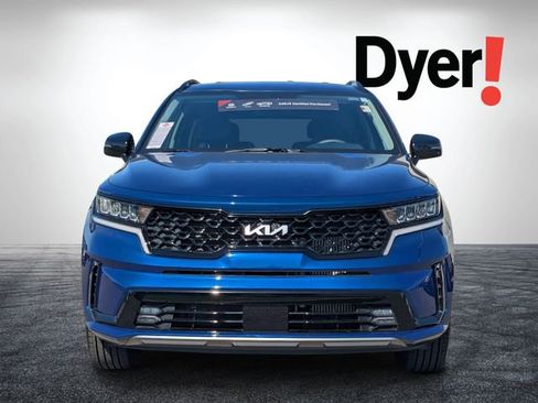 Certified 2023 Kia Sorento EX image 9