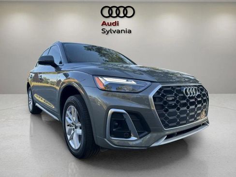 Certified 2023 Audi Q5 2.0T Premium w/ Convenience Package image 1