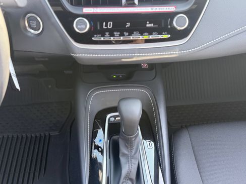 New 2026 Toyota Corolla SE FWD image 11