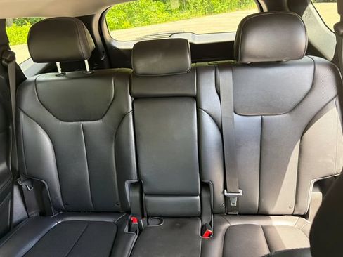 Used 2023 Hyundai Santa Fe SEL Premium w/ Cargo Package AWD/4WD image 37
