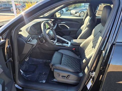 New 2025 Audi SQ5 Premium Plus image 22
