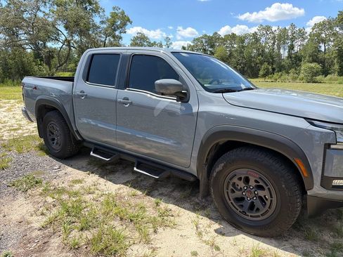 Used 2025 Nissan Frontier Pro-X w/ Pro Convenience Package RWD image 4