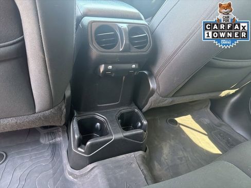 Used 2022 Jeep Wrangler Unlimited Sport AWD/4WD image 31