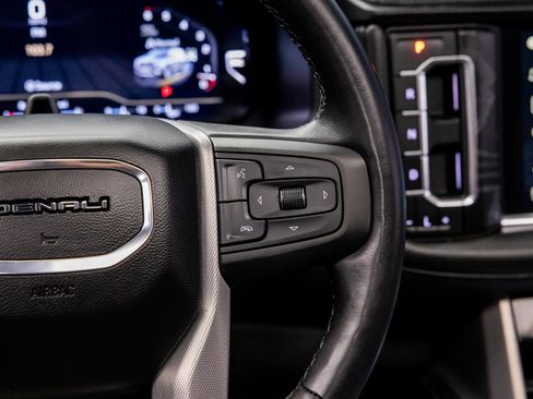 Used 2023 GMC Yukon Denali w/ Denali Reserve Package image 45