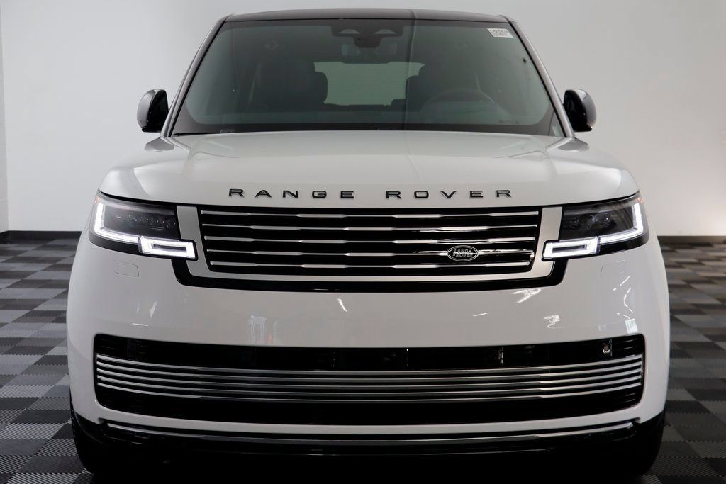 New 2025 Land Rover Range Rover SV AWD/4WD image 28