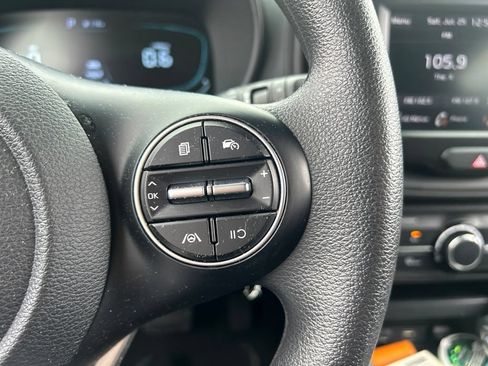 Certified 2023 Kia Soul LX FWD image 15