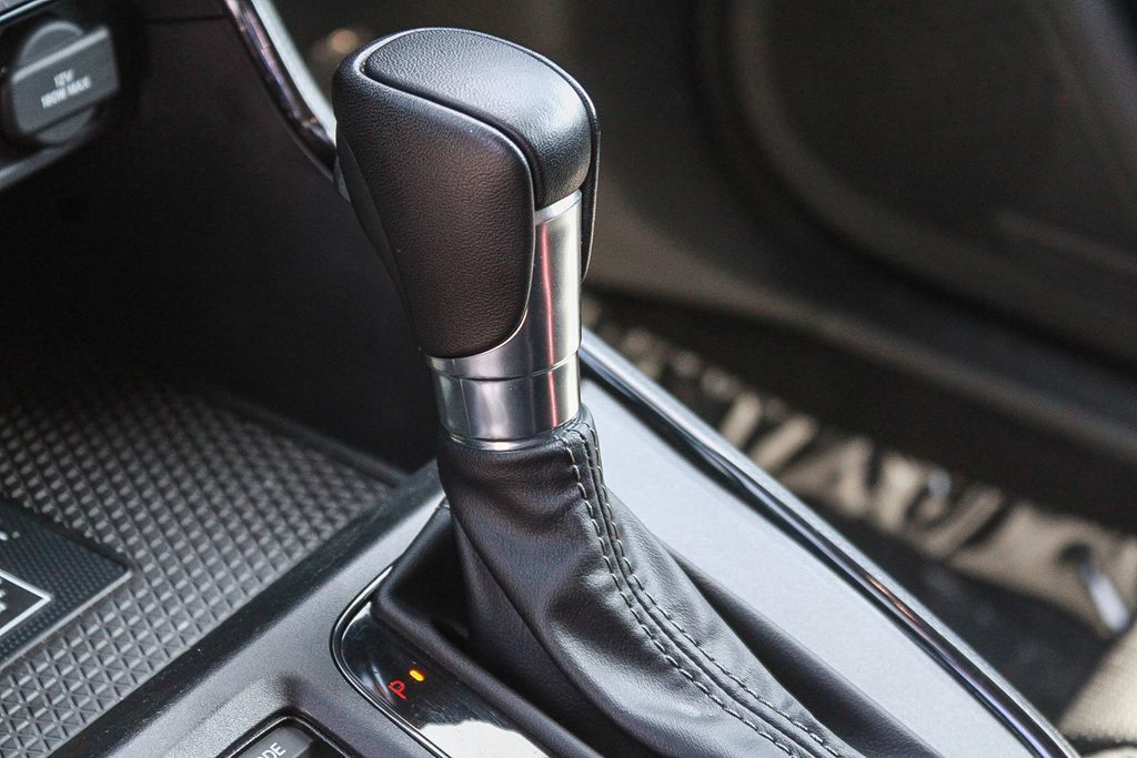 Used 2023 Honda CR-V EX-L image 19