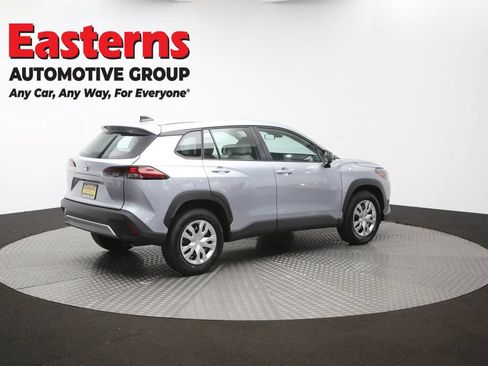 Used 2026 Toyota Corolla Cross L FWD image 40
