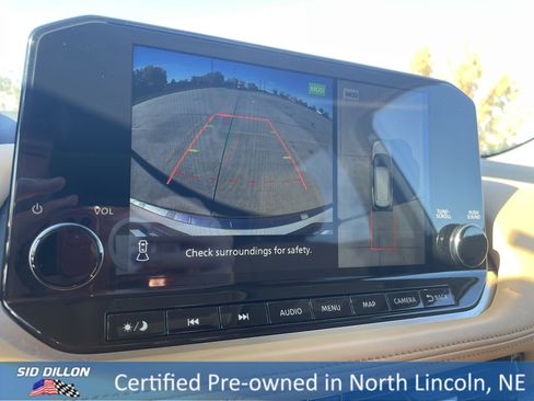 Used 2021 Nissan Rogue Platinum image 14