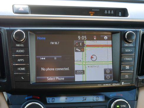 Used 2018 Toyota RAV4 XLE w/ Convenience Package AWD/4WD image 22