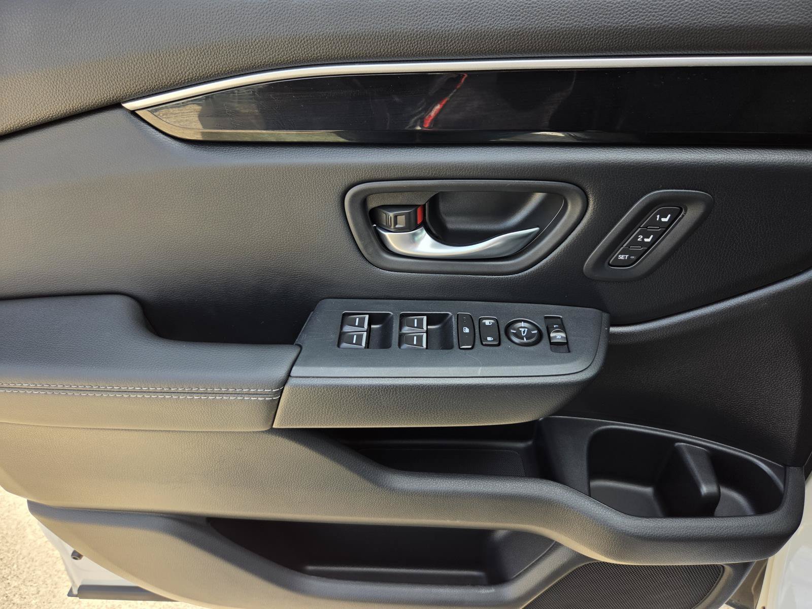 Used 2025 Honda Pilot Touring image 18