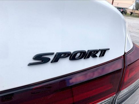 New 2026 Honda Civic Sport image 9