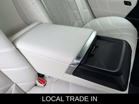 Used 2025 BMW 760i xDrive AWD/4WD image 16