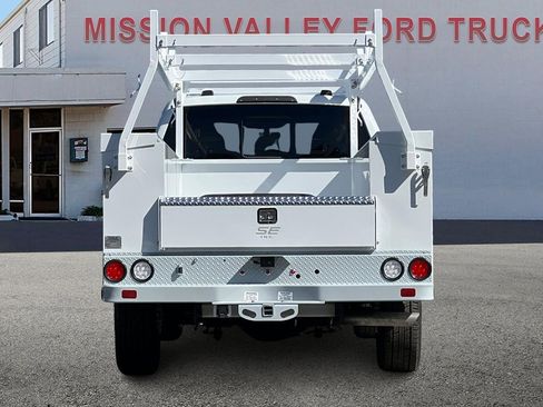 New 2026 Ford F350 XL w/ XL Chrome Package image 5