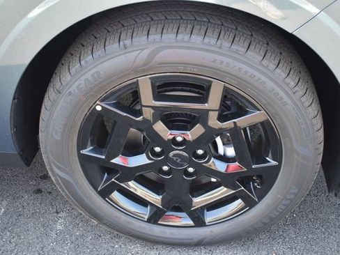 New 2026 Kia Carnival SX Prestige FWD image 12