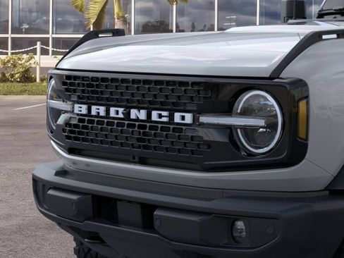 New 2026 Ford Bronco Outer Banks w/ Sasquatch Package AWD/4WD image 45