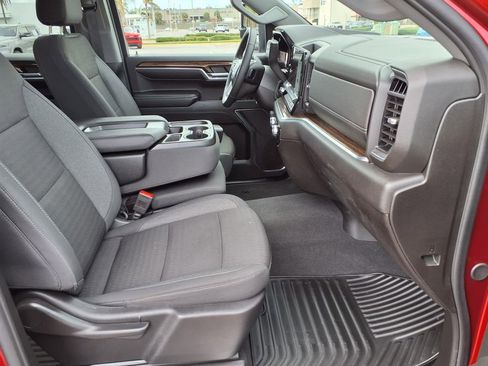 Used 2024 GMC Sierra 1500 Elevation AWD/4WD image 12