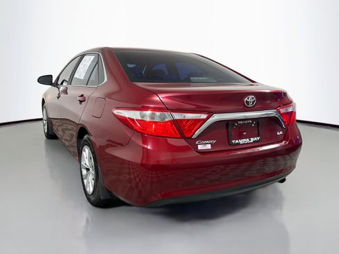 Used 2017 Toyota Camry LE FWD image 8