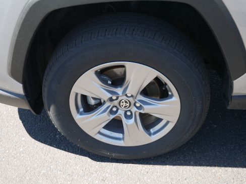 Certified 2025 Toyota RAV4 XLE AWD/4WD image 15