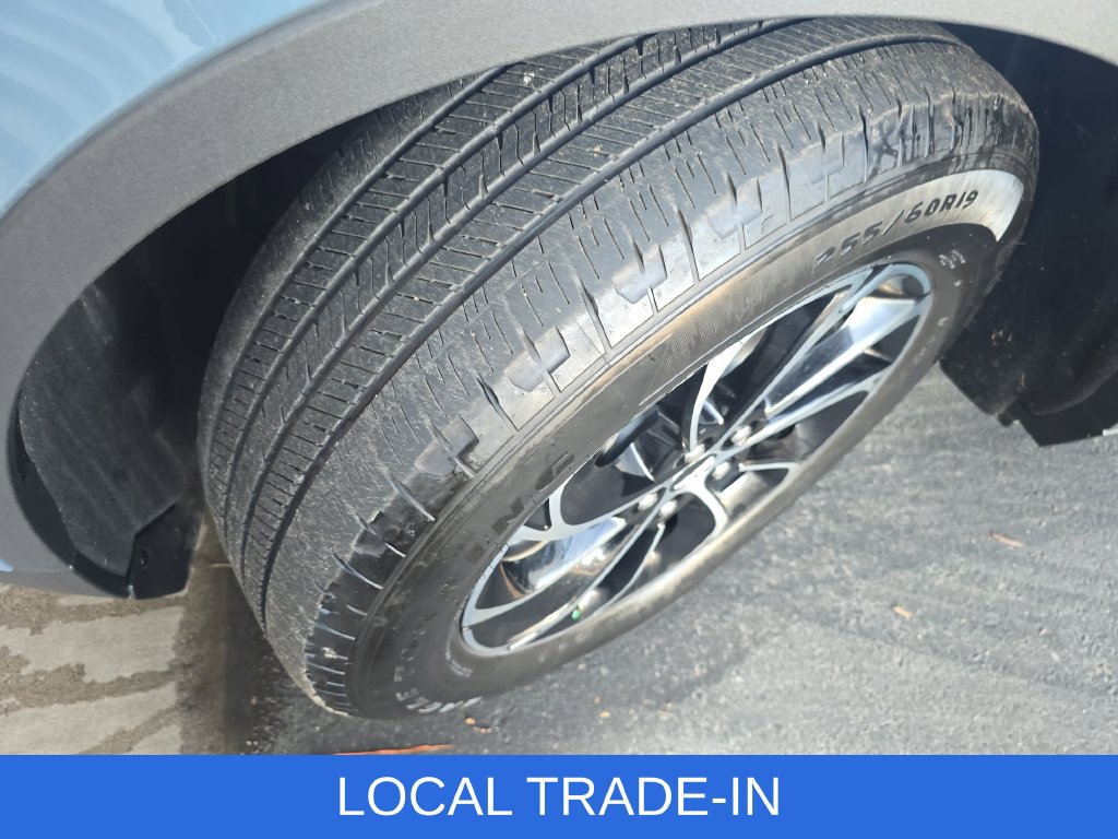 Used 2025 Lincoln Nautilus Premier w/ Equipment Group 102A AWD/4WD image 32