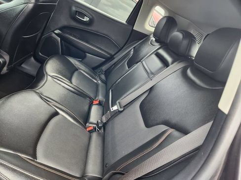 Used 2020 Jeep Compass Limited AWD/4WD image 7