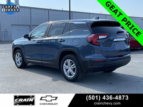 Used 2024 GMC Terrain SLE image 5