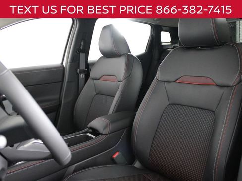 New 2026 Nissan Kicks SR w/ Cold Weather Package FWD image 16