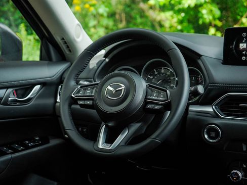 New 2025 MAZDA CX-5 AWD 2.5 S w/ Preferred Package image 15