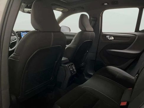 Used 2023 Volvo XC40 Recharge Ultimate AWD/4WD image 20