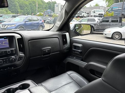 Used 2018 Chevrolet Silverado 1500 LTZ Z71 AWD/4WD image 25