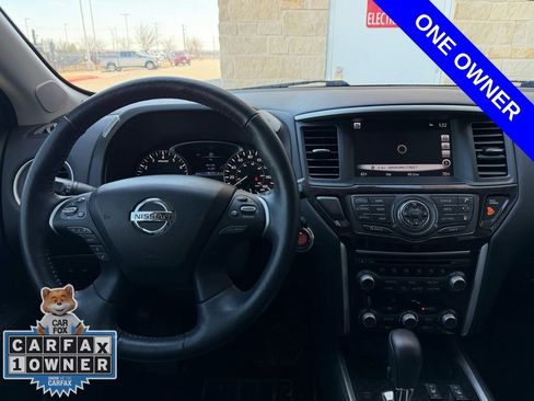 Used 2019 Nissan Pathfinder SL image 7