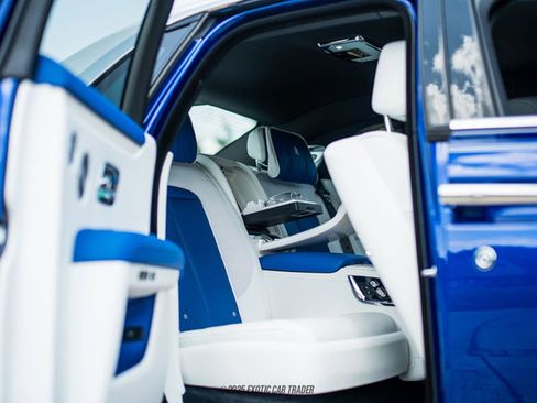 Used 2023 Rolls-Royce Ghost w/ Ghost Package image 61