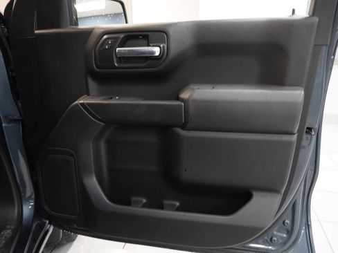 Certified 2021 Chevrolet Silverado 1500 Custom Trail Boss AWD/4WD image 31