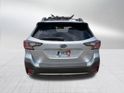 Used 2020 Subaru Outback Premium AWD/4WD image 5