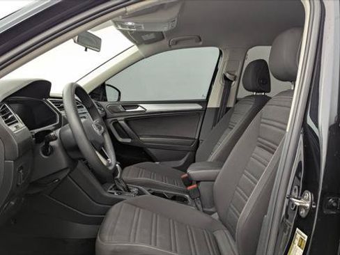 Used 2022 Volkswagen Tiguan S FWD image 14