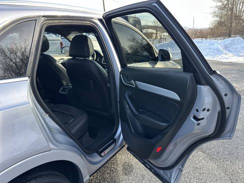 Used 2018 Audi Q3 2.0T Premium Plus w/ Premium Plus Package AWD/4WD image 15