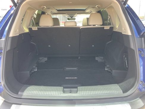 Certified 2023 Nissan Rogue SL w/ SL Premium Package FWD image 23