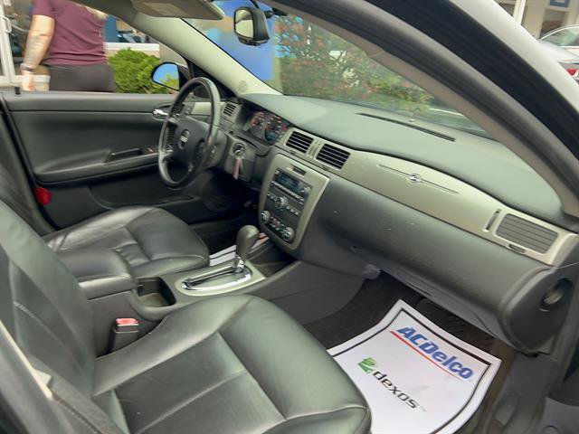 Used 2006 Chevrolet Impala SS w/ Convenience Package FWD image 13