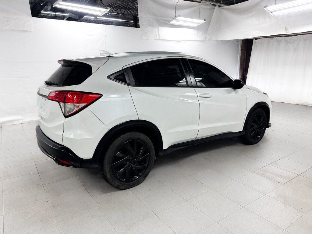 Used 2019 Honda HR-V Sport image 6