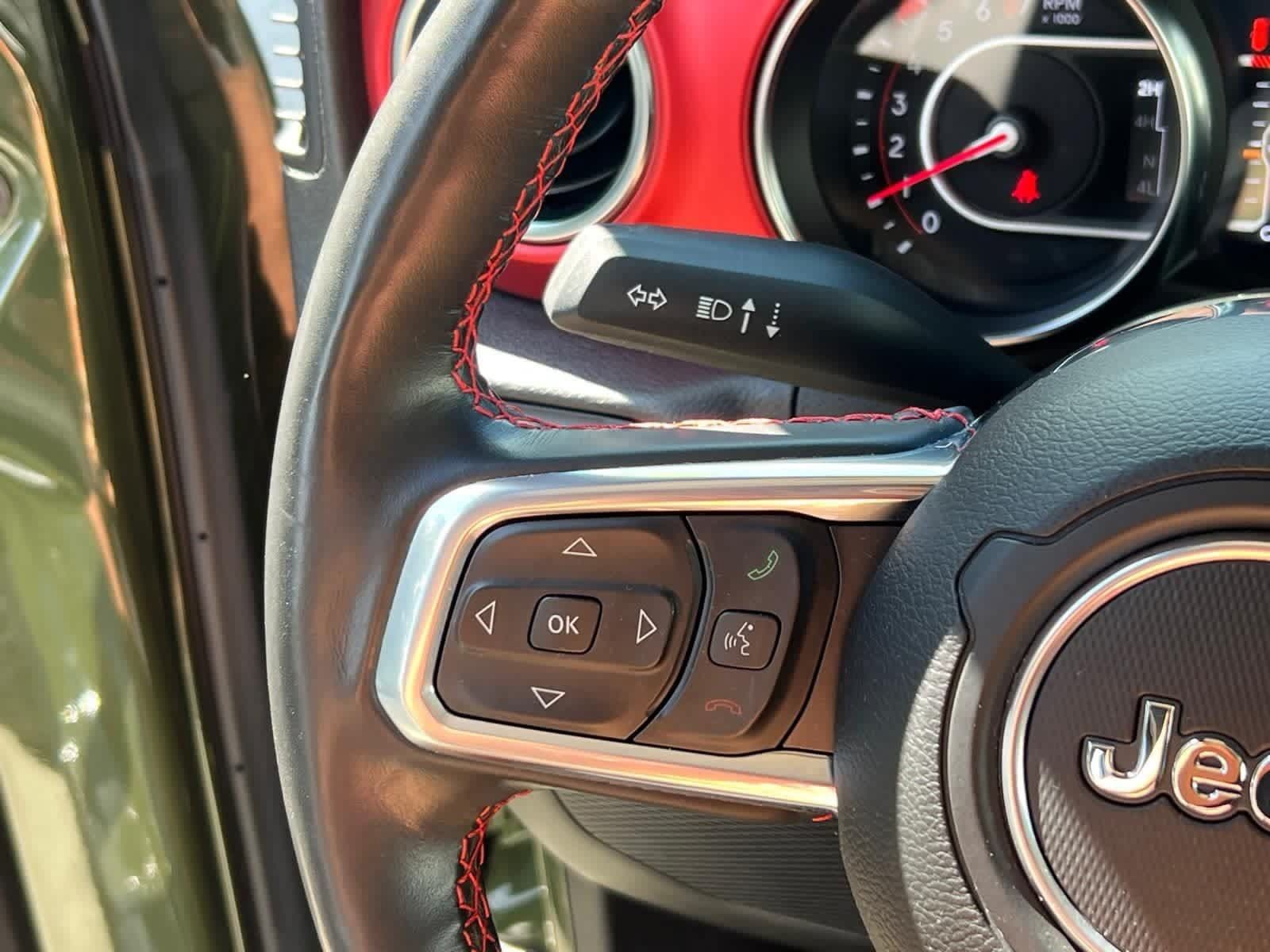Used 2021 Jeep Wrangler Unlimited Rubicon AWD/4WD image 19