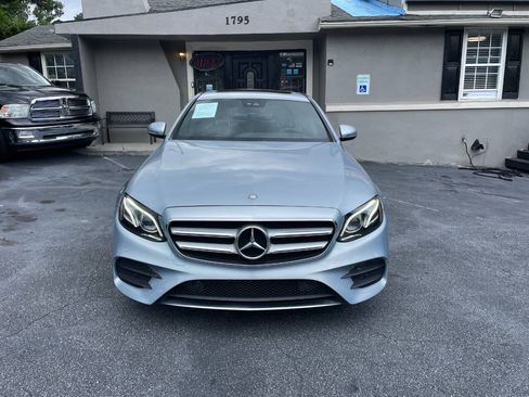 Used 2017 Mercedes-Benz E 300 4MATIC w/ Premium 2 Package image 3