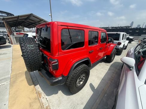Used 2024 Jeep Wrangler Unlimited Rubicon 392 AWD/4WD image 2